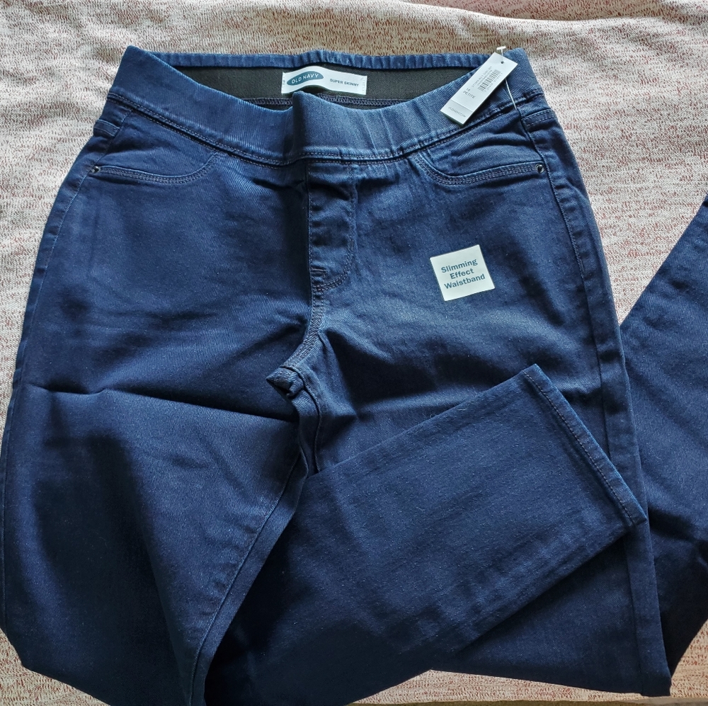 NWT Old Navy Super Skinny Jeggings